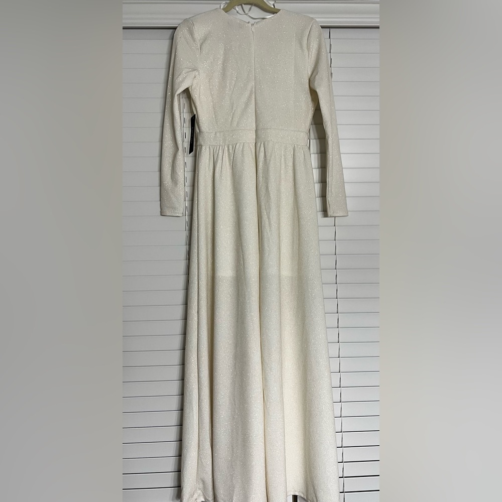 Deep V maxi dress.***PLEASE READ THE DESCRIPTION CAREFULLY, Thanks*** - Picture 8 of 16